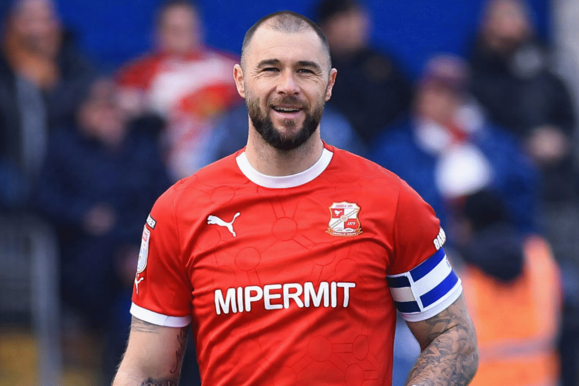 Charlie Austin Cryer